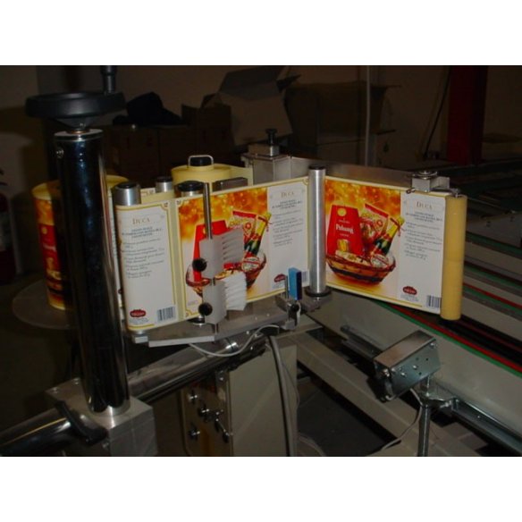 Sistema di Controllo ed Etichettatura in Fine Linea