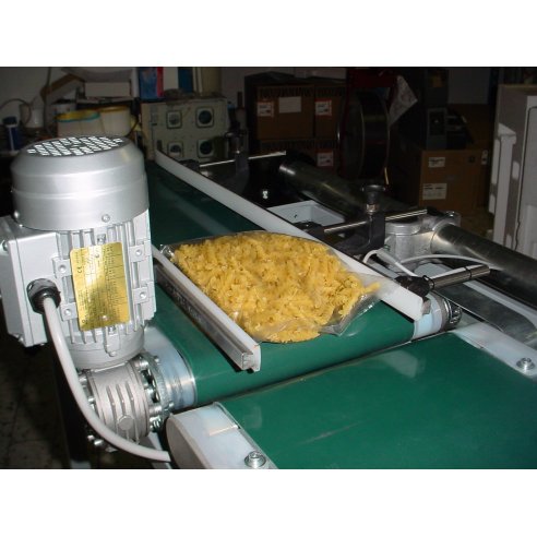 Applicazione Etichetta da Sotto